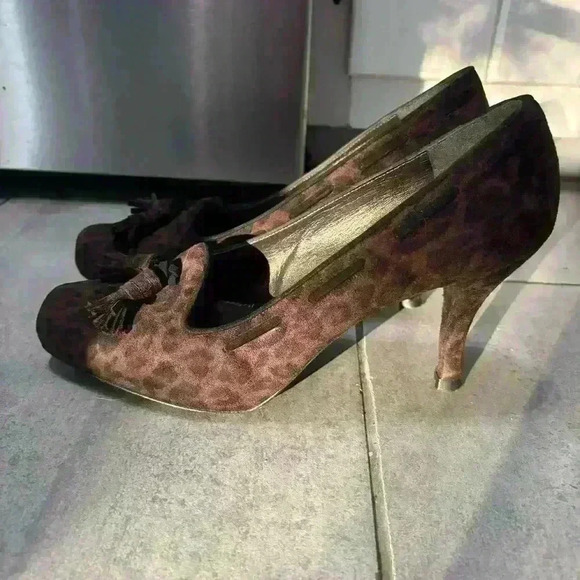 Stuart Weitzman Vintage Suede Brown Leopard Heels Size 8.5 Tassels Y2K 90s - Picture 5 of 8